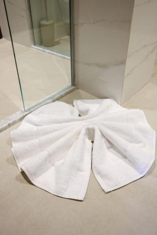 Chambre double Deluxe avec balcon - FAHO Hôtel Rabat Hassan